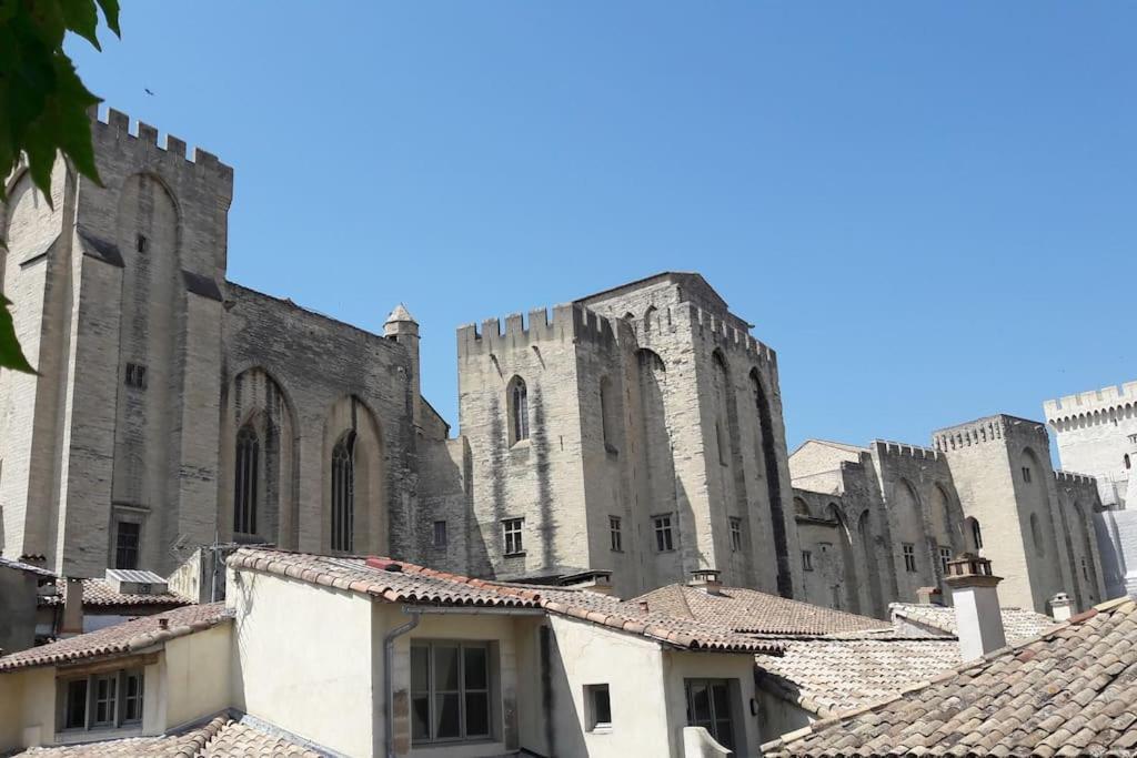 Ferienwohnung Renove, Vue Sur Palais Des Papes, Terrasse Et Wifi Troisieme Etage Avignon Exterior foto