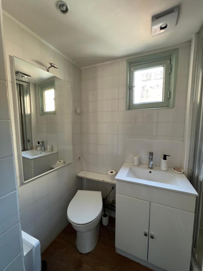 Ferienwohnung Renove, Vue Sur Palais Des Papes, Terrasse Et Wifi Troisieme Etage Avignon Exterior foto
