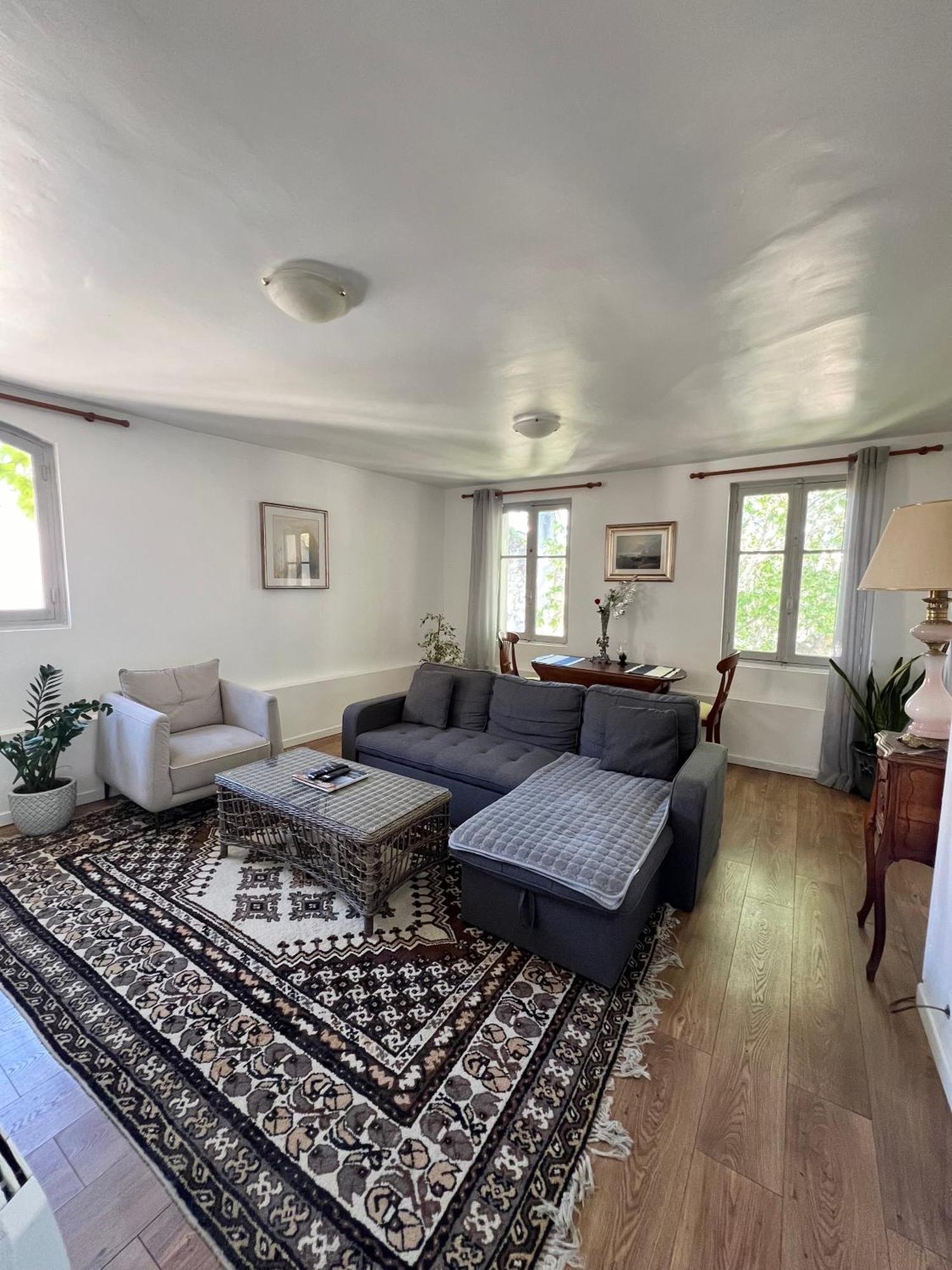 Ferienwohnung Renove, Vue Sur Palais Des Papes, Terrasse Et Wifi Troisieme Etage Avignon Exterior foto