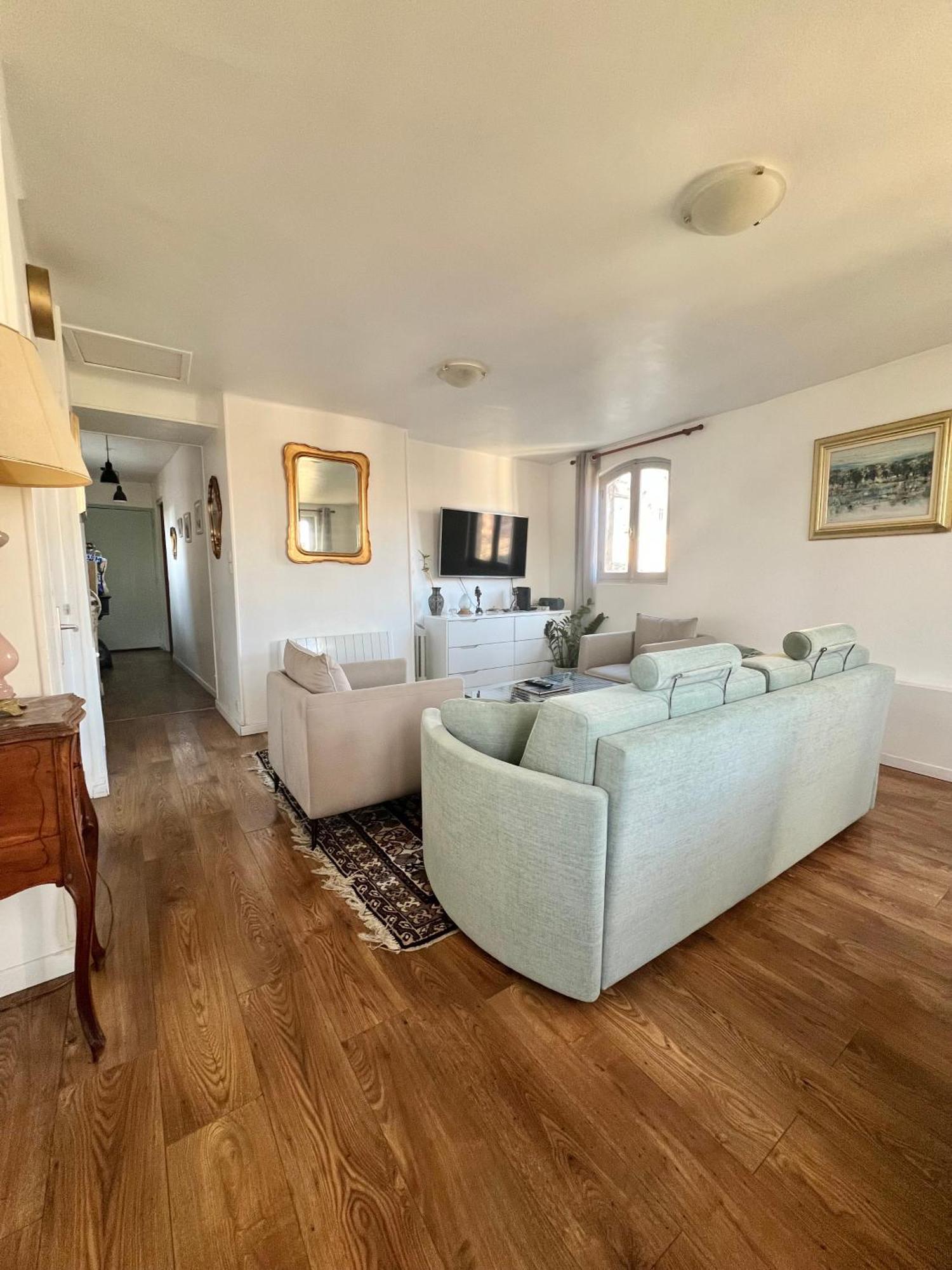 Ferienwohnung Renove, Vue Sur Palais Des Papes, Terrasse Et Wifi Troisieme Etage Avignon Exterior foto