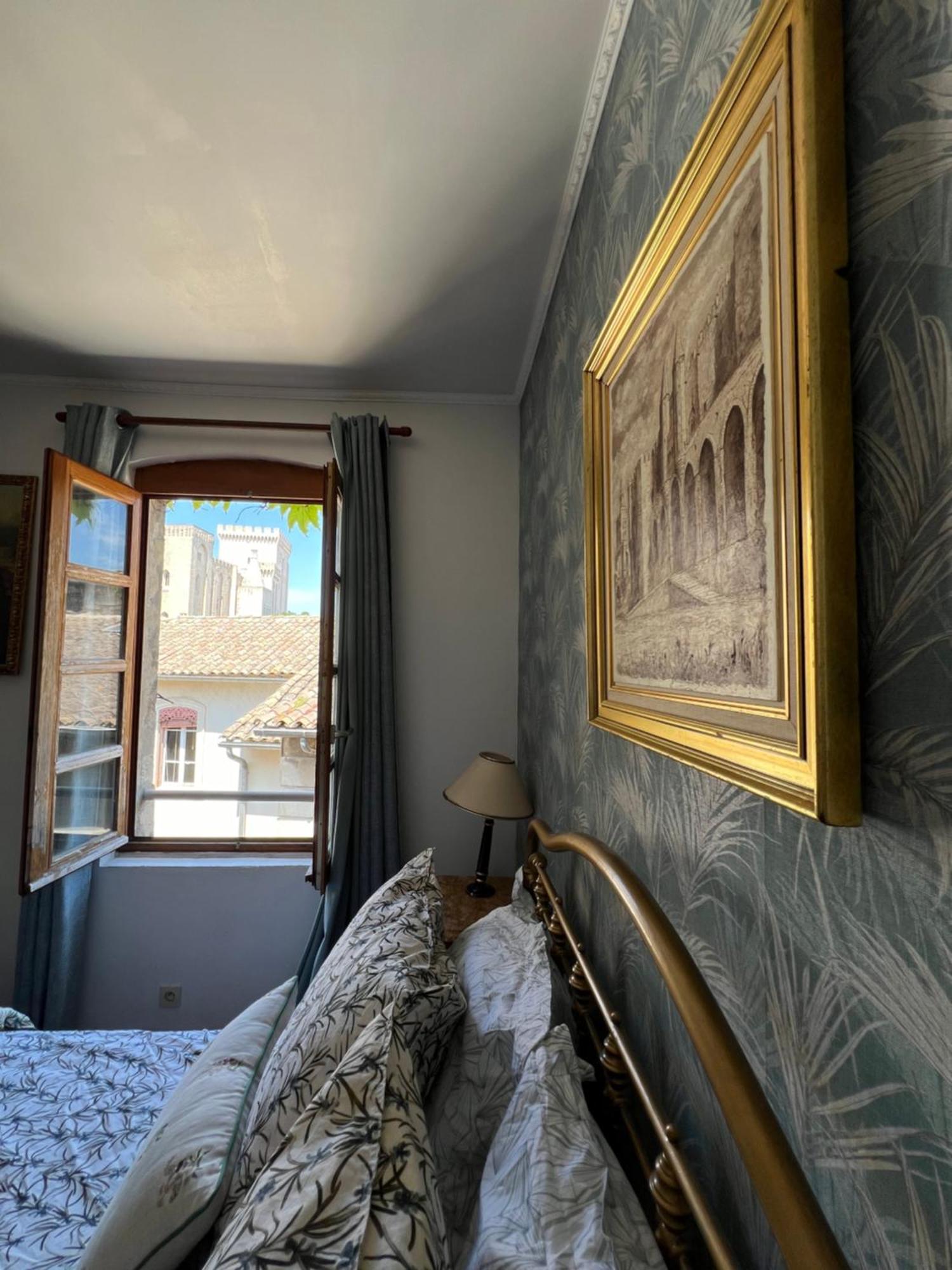 Ferienwohnung Renove, Vue Sur Palais Des Papes, Terrasse Et Wifi Troisieme Etage Avignon Exterior foto